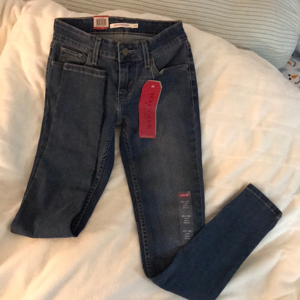 👖Levi’s 535 super skinny jeans